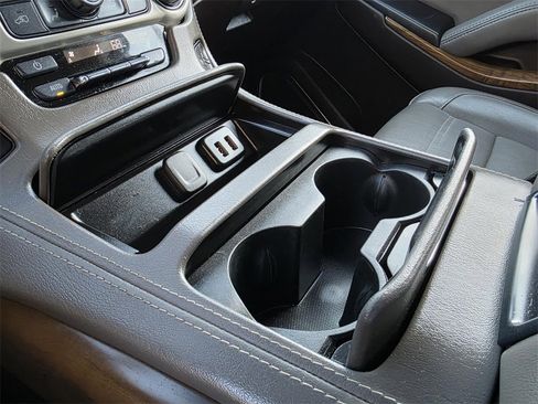 Used 2020 GMC Yukon XL Denali w/ Open Road Package image 26