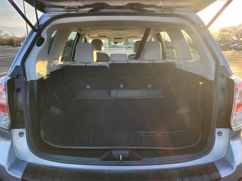 Used 2018 Subaru Forester 2.5i Premium AWD/4WD image 20