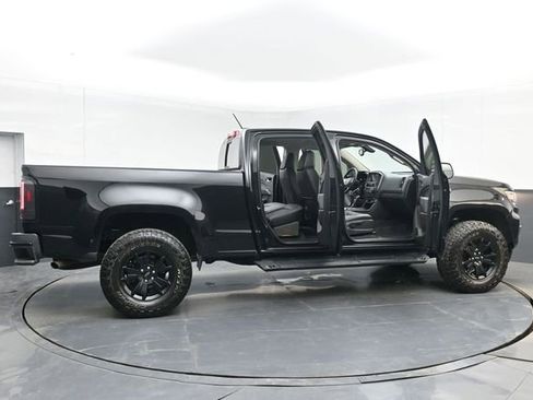 Used 2022 Chevrolet Colorado Z71 w/ Trail Boss Package AWD/4WD image 49