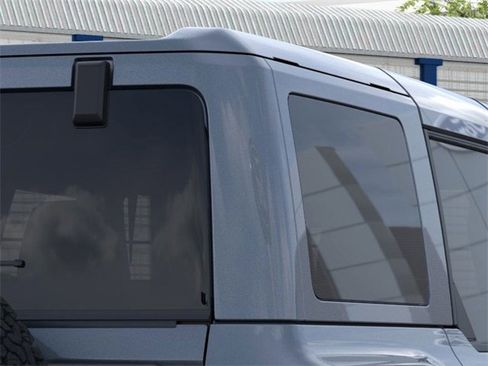 New 2025 Ford Bronco Raptor image 25