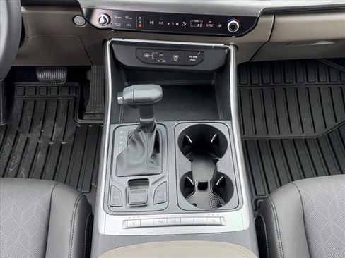 New 2026 Kia Carnival image 17