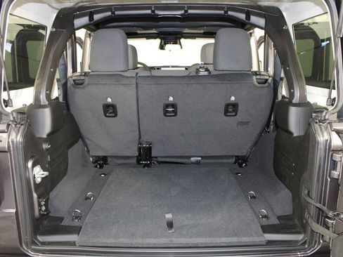 New 2026 Jeep Wrangler Unlimited Sport AWD/4WD image 17