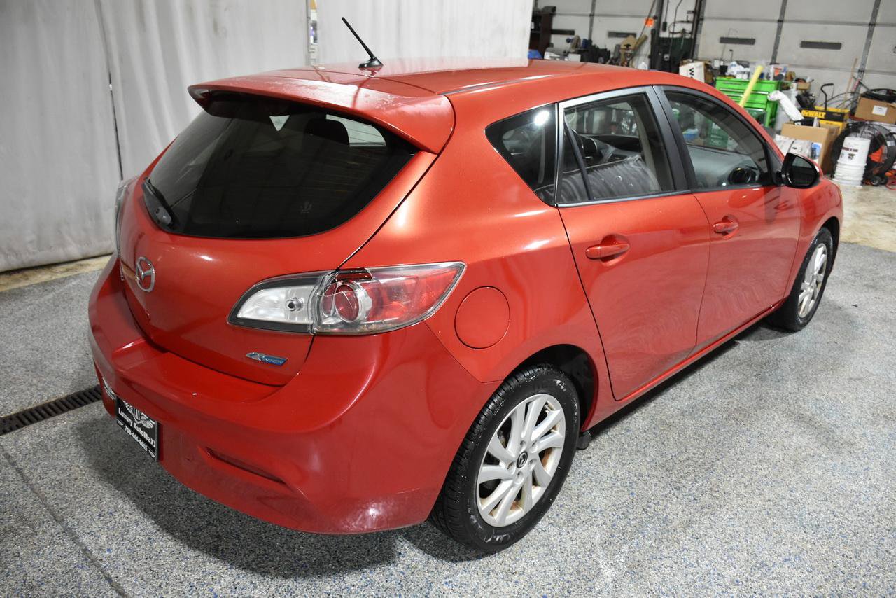 Used 2013 MAZDA MAZDA3 i Touring FWD image 6