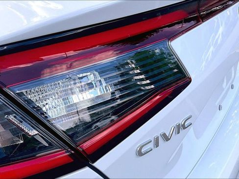 Used 2024 Honda Civic Sport Touring image 24