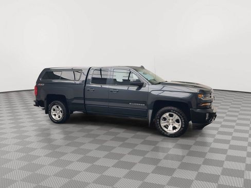 Used 2017 Chevrolet Silverado 1500 LT w/ All Star Edition AWD/4WD image 38