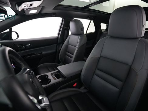 Used 2025 Honda Prologue Touring image 4