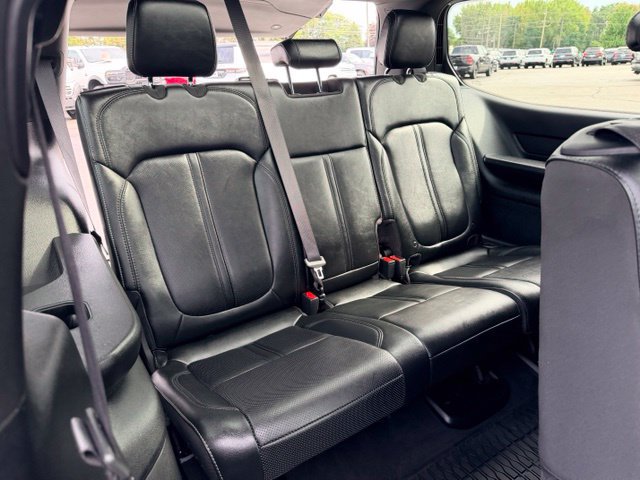 Used 2024 Jeep Wagoneer Series II w/ Convenience Group I AWD/4WD image 26