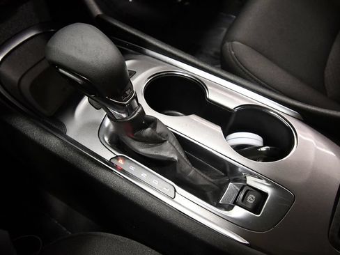 Used 2024 Chevrolet Malibu LT FWD image 27