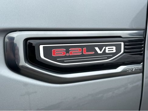 New 2026 GMC Sierra 1500 AT4 w/ AT4 Premium Package AWD/4WD image 17