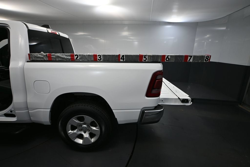 Used 2021 RAM 1500 Big Horn AWD/4WD image 30