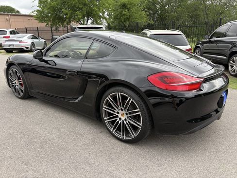 Used 2015 Porsche Cayman S image 9