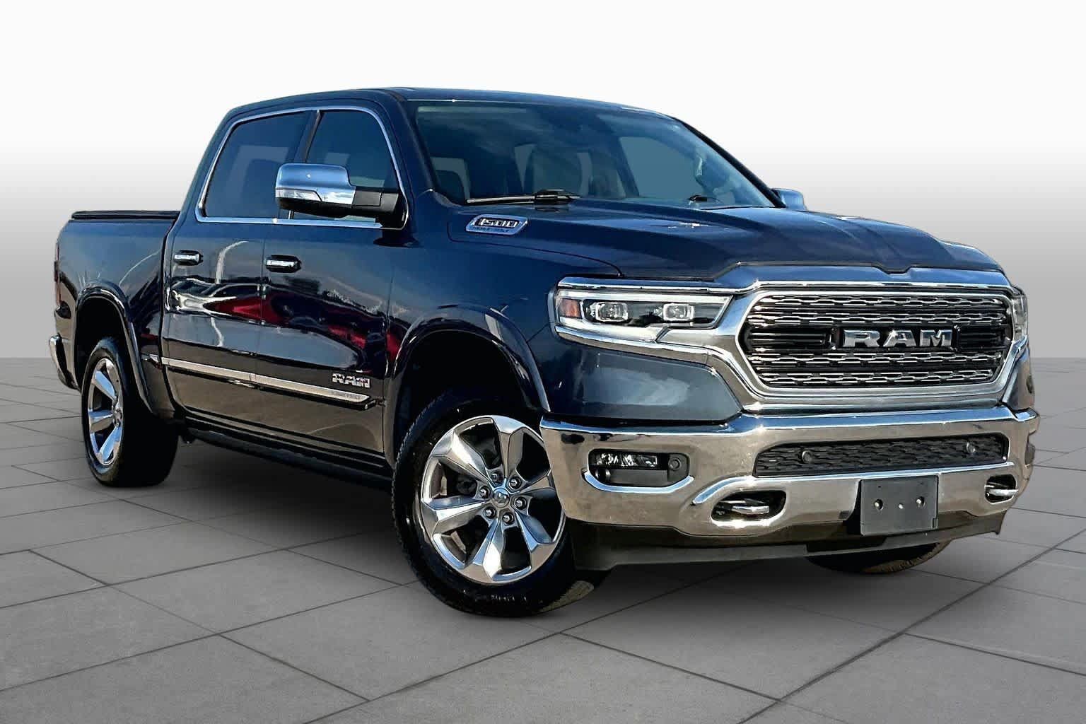 Used 2022 RAM 1500 Limited RWD image 3