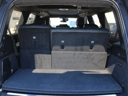 Used 2022 Jeep Grand Wagoneer Series III w/ Flexible Seating Group AWD/4WD image 11