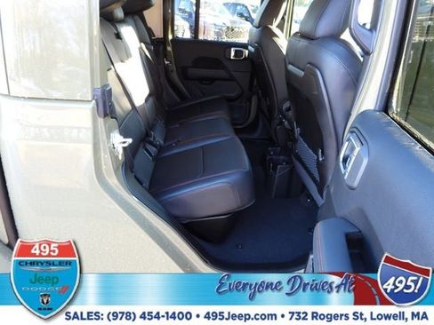 New 2026 Jeep Gladiator Rubicon image 12