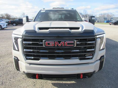 New 2026 GMC Sierra 3500 AT4 w/ AT4 Premium Plus Package AWD/4WD image 12