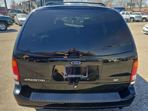 Used 2002 Ford Windstar SE image 14