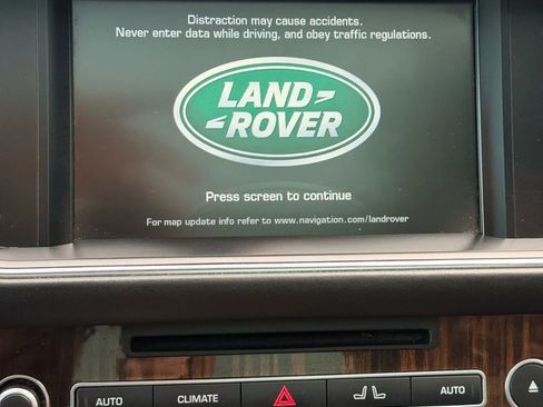 Used 2016 Land Rover Range Rover HSE AWD/4WD image 42