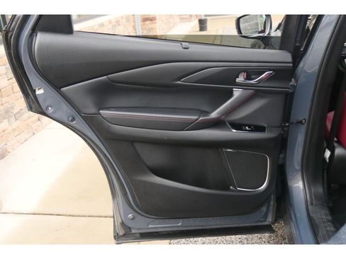 Used 2022 MAZDA CX-9 Carbon Edition image 17