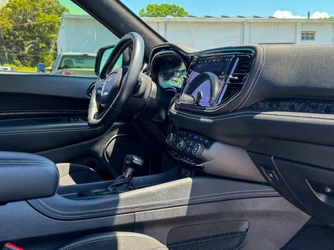Used 2024 Dodge Durango SRT AWD/4WD image 18