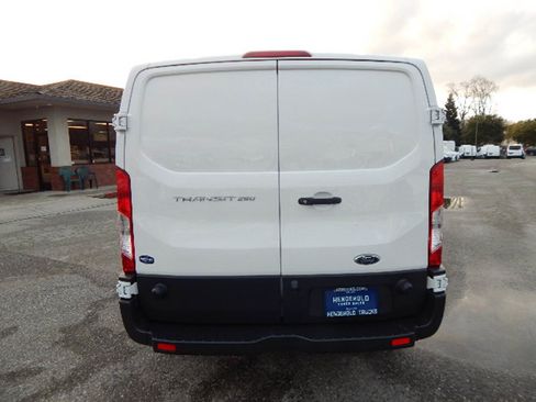 Used 2018 Ford Transit 250 148 Low Roof image 5