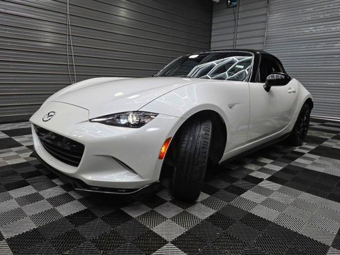 Used 2023 MAZDA MX-5 Miata Club w/ Brembo/BBS Recaro Package RWD image 34