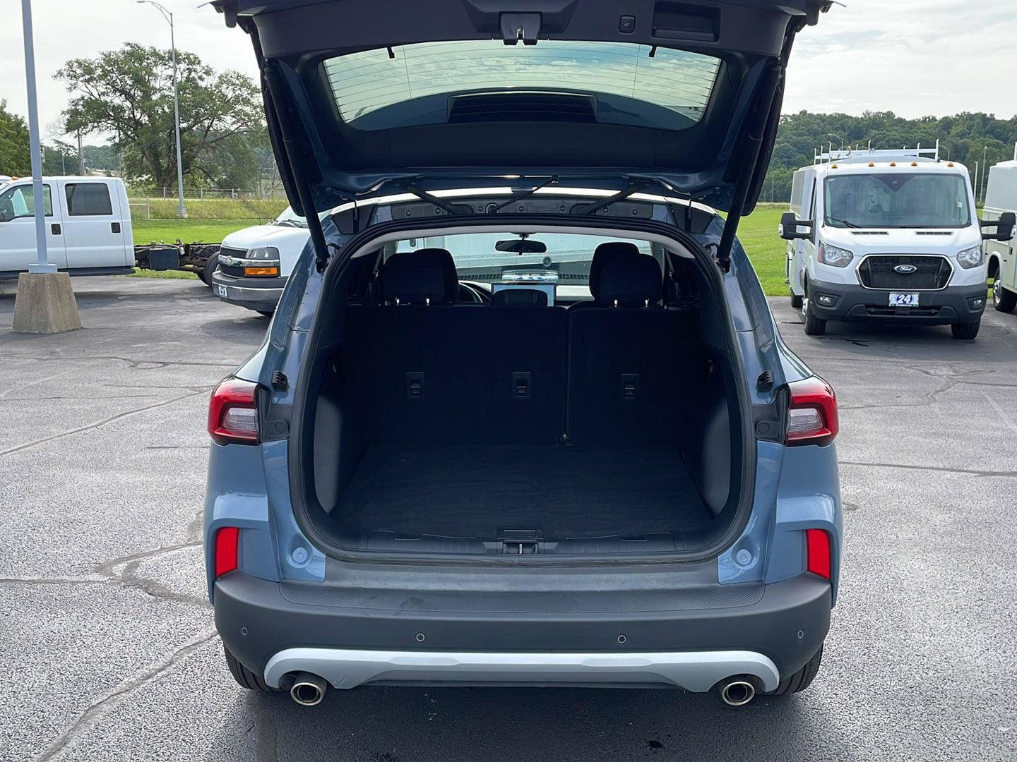 Used 2025 Ford Escape Active w/ Active Premium Tech Pack FWD image 26