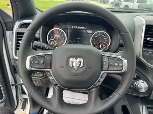 New 2026 RAM 1500 Laramie AWD/4WD image 17