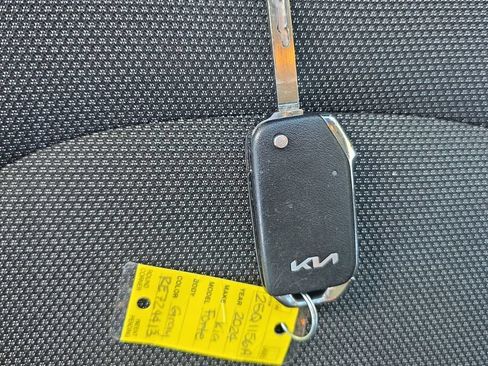 Used 2024 Kia Forte LXS FWD image 26