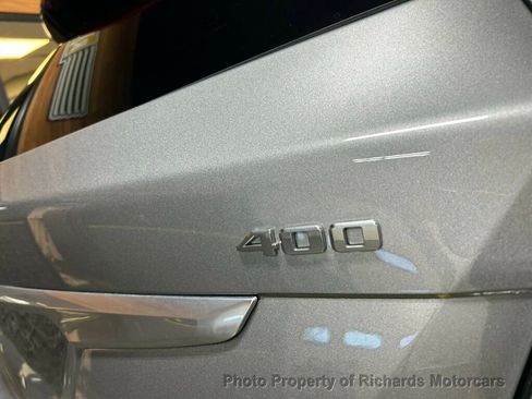 Used 2024 Cadillac XT5 Sportv w/ Technology Package AWD/4WD image 11