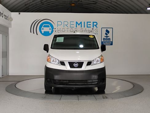 Used 2017 Nissan NV200 S image 10