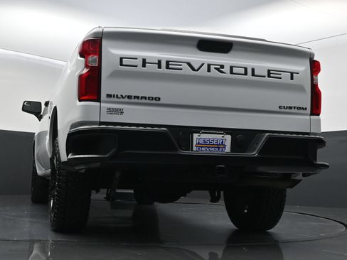 Used 2022 Chevrolet Silverado 1500 Custom Trail Boss w/ LPO, Dark Essentials Package AWD/4WD image 39