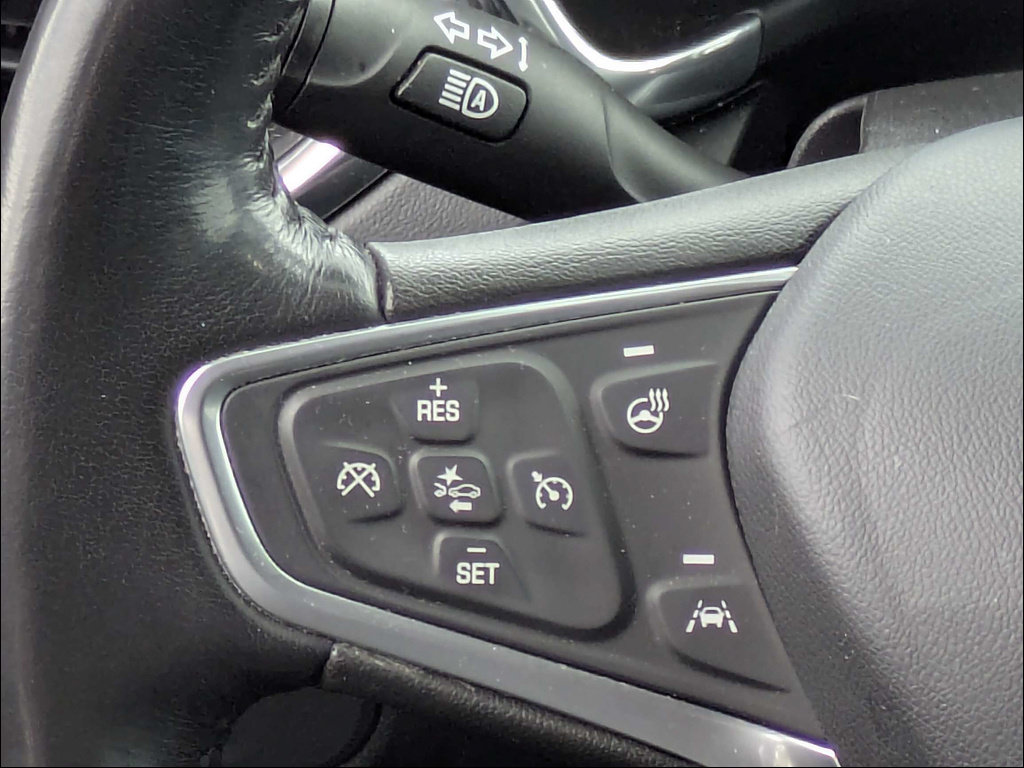 Used 2022 Chevrolet Equinox LT FWD image 22