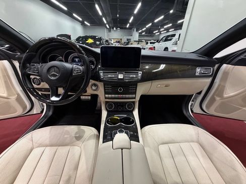 Used 2016 Mercedes-Benz CLS 400 image 40
