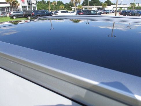 New 2025 Kia Sorento S w/ Panoramic Sunroof Package image 12