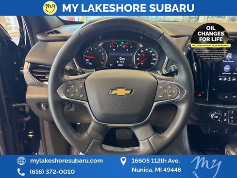Used 2023 Chevrolet Traverse LT image 14
