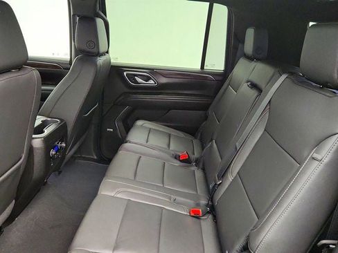 Used 2023 Chevrolet Suburban Z71 w/ Off-Road Capability Package image 22