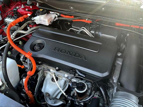 Used 2024 Honda CR-V Sport Touring image 31