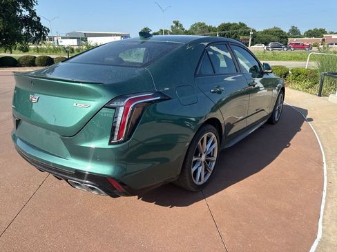 Used 2026 Cadillac CT4 V AWD/4WD image 3