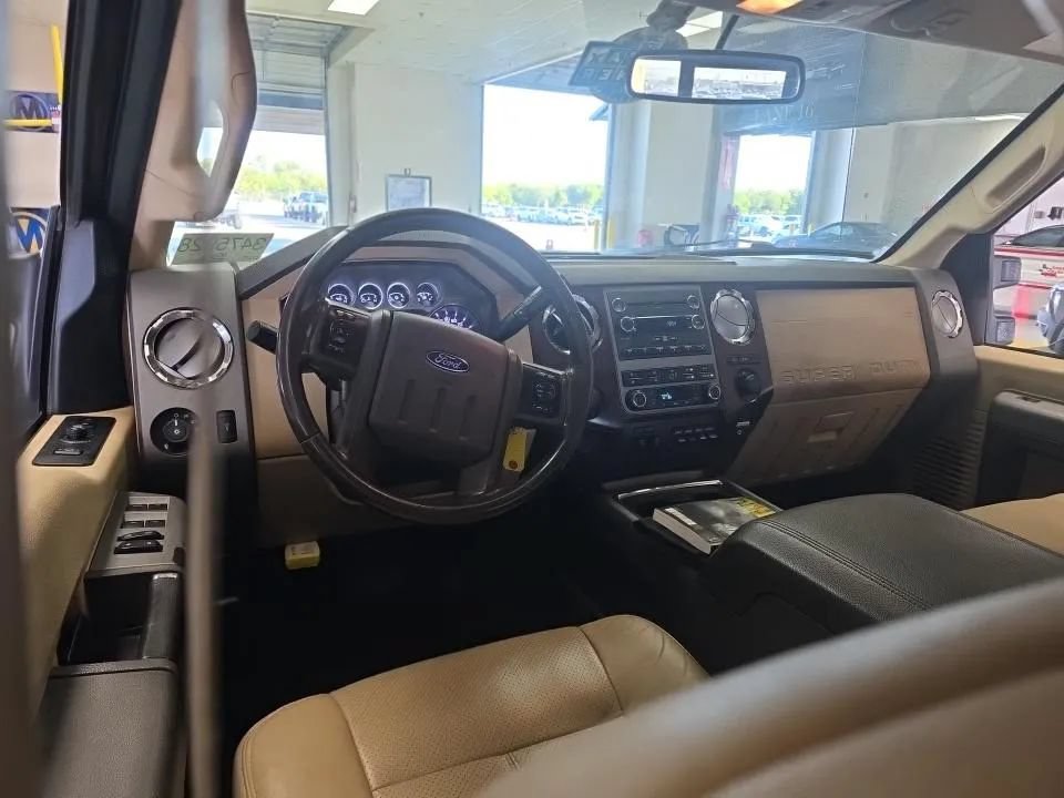 Used 2012 Ford F250 Lariat w/ Lariat Interior Pkg AWD/4WD image 18
