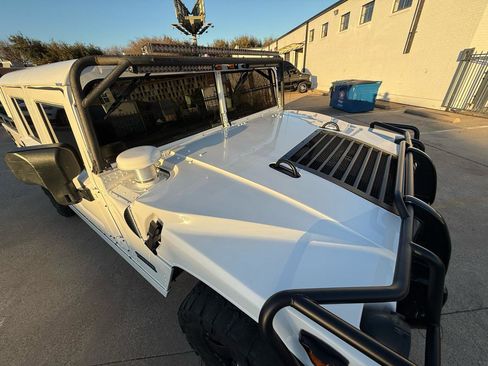 Used 2001 HUMMER H1 4-Door Hard Top image 23