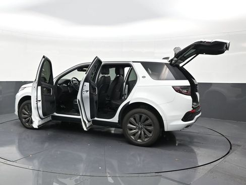 Used 2020 Land Rover Discovery Sport S R-Dynamic AWD/4WD image 31