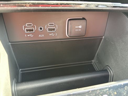 New 2026 Jeep Grand Cherokee Limited AWD/4WD image 5