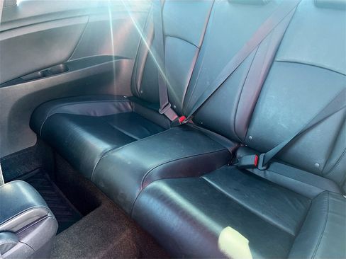 Used 2020 Honda Civic Touring image 26