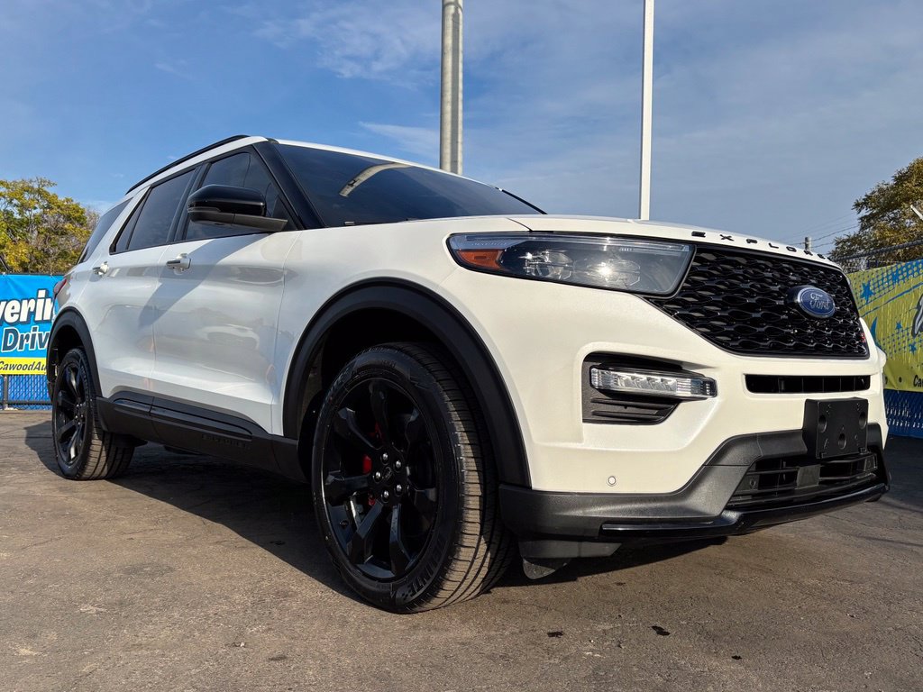 Used 2024 Ford Explorer ST w/ Technology Package AWD/4WD image 39