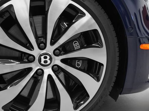 Used 2024 Bentley Continental GT AWD/4WD image 14