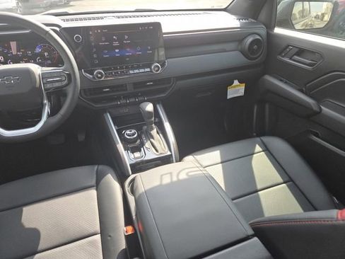 New 2025 Chevrolet Colorado Trail Boss AWD/4WD image 33