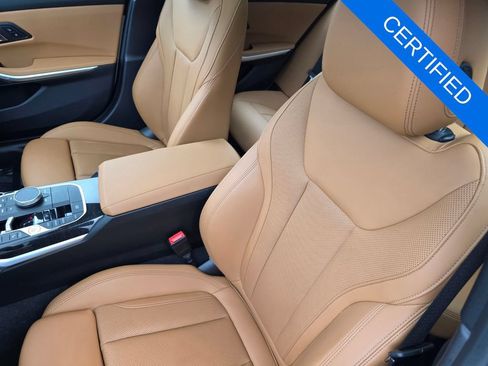 Certified 2024 BMW 330i Sedan w/ Convenience Package RWD image 10