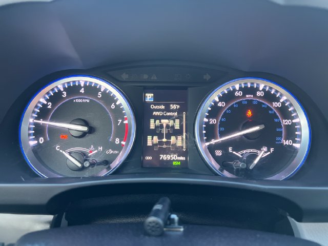 Used 2017 Toyota Highlander XLE AWD/4WD image 20