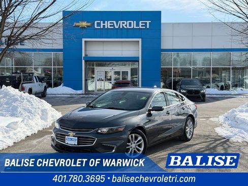 Used 2018 Chevrolet Malibu LT image 1