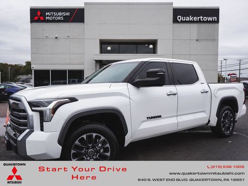 Used 2024 Toyota Tundra Limited image 1